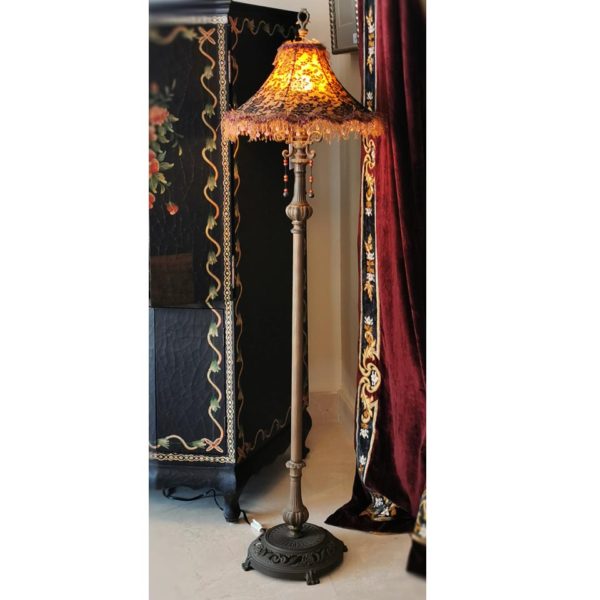 "Antique" Floor Lighting