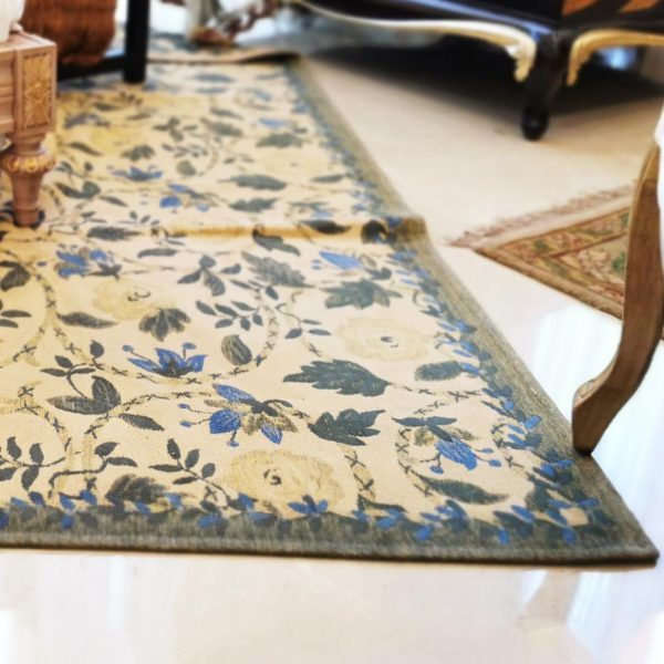 Handcrafted Carpet, Milli Fiori “Antique”